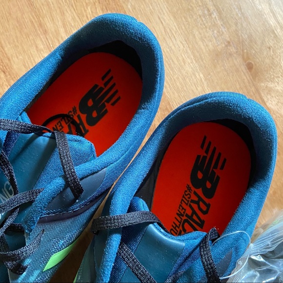 Men’s New Balance Track Spike Running Shoes - Picture 2 of 6